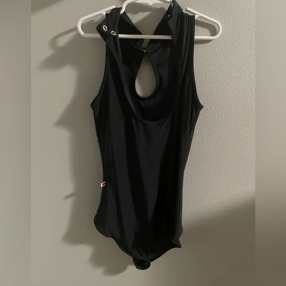 Yumiko “Elise” style keyhole leotard size S - Picture 2 of 3